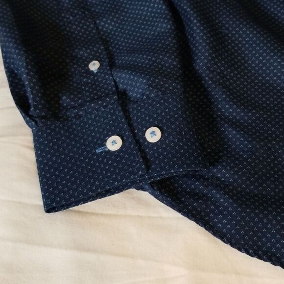 Signature Studio Modern Fit Navy Dress Shirt - Picture 7 of 8